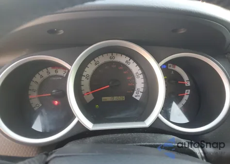 2013 Toyota Tacoma Double Cab Long Bed z USA, uszkodzony, nr VIN 3TMMU4FN7DM059842